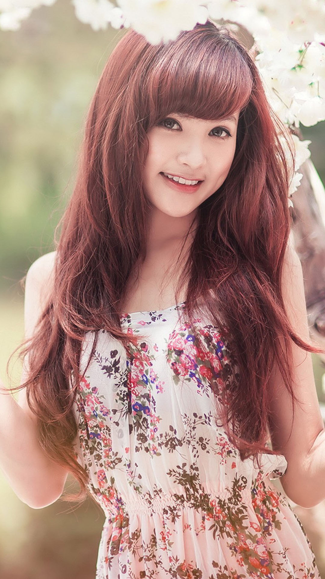 Cute Asian Chinese Girl 4K Ultra HD Mobile Wallpaper image