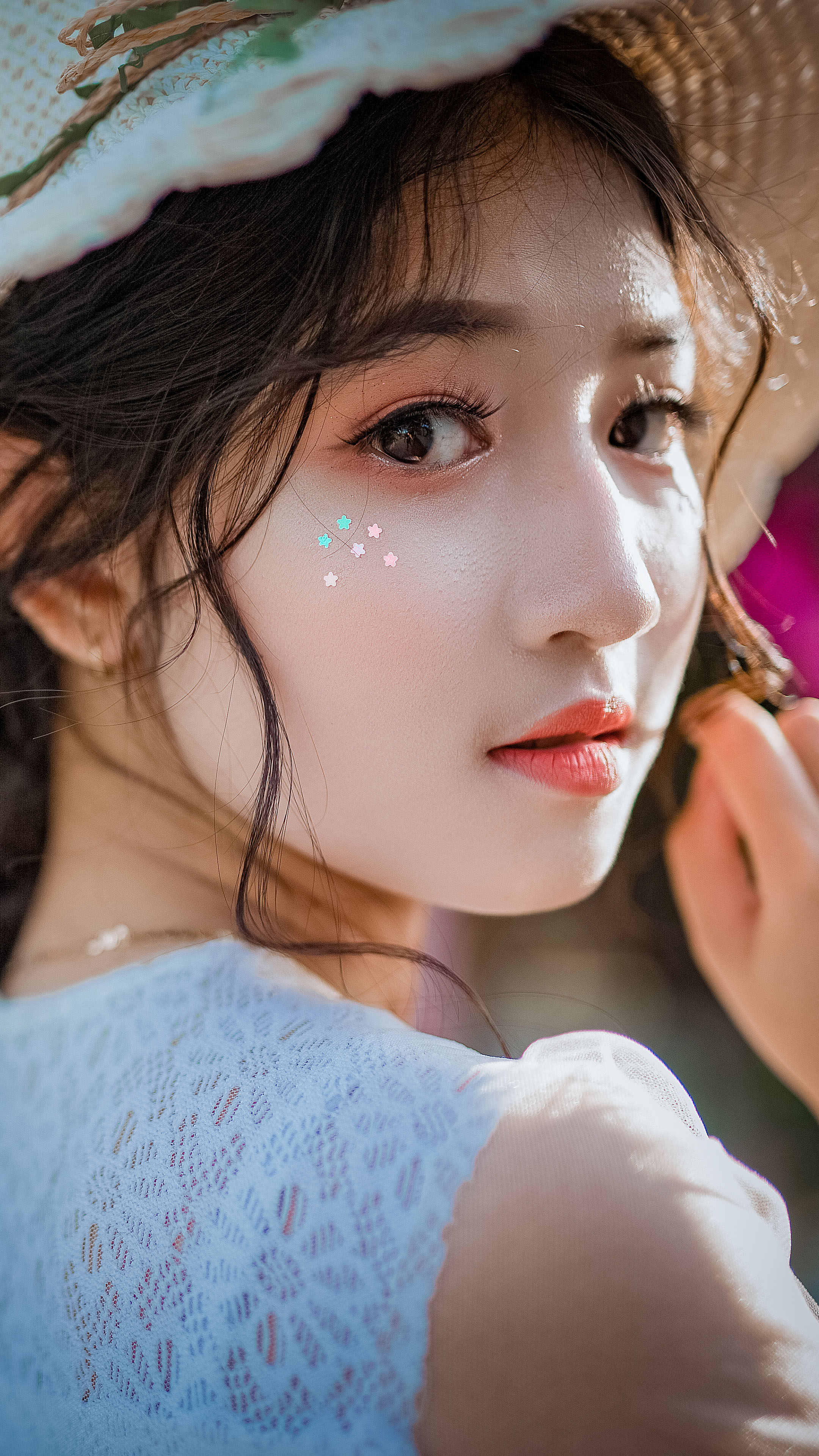 Asian Girl Cuteness Hat 4K Ultra HD Mobile Wallpaper