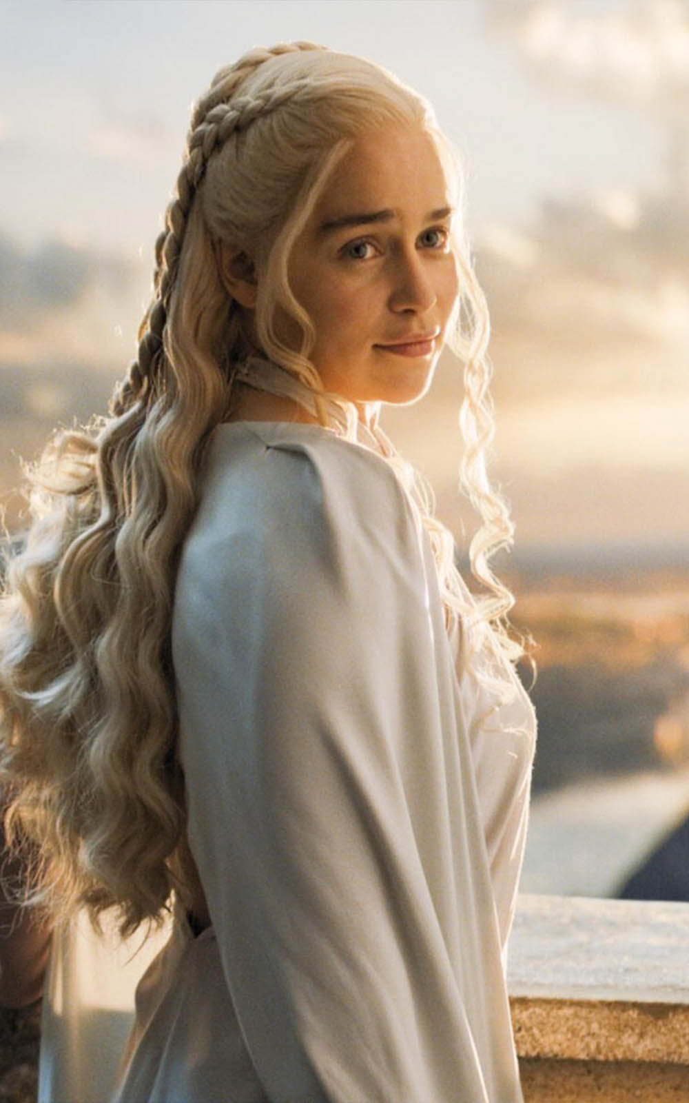 Emilia Clarke from Game of Thrones - Download Free HD Mobile Wallpapers