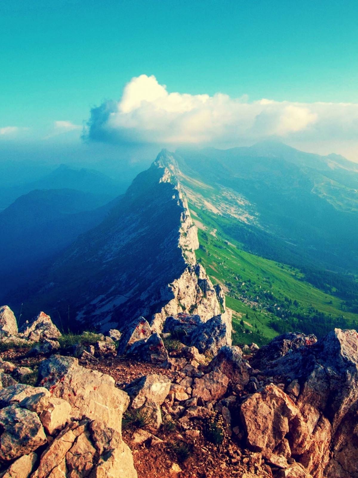 Amazing Mountains 4K Ultra HD Mobile Wallpaper