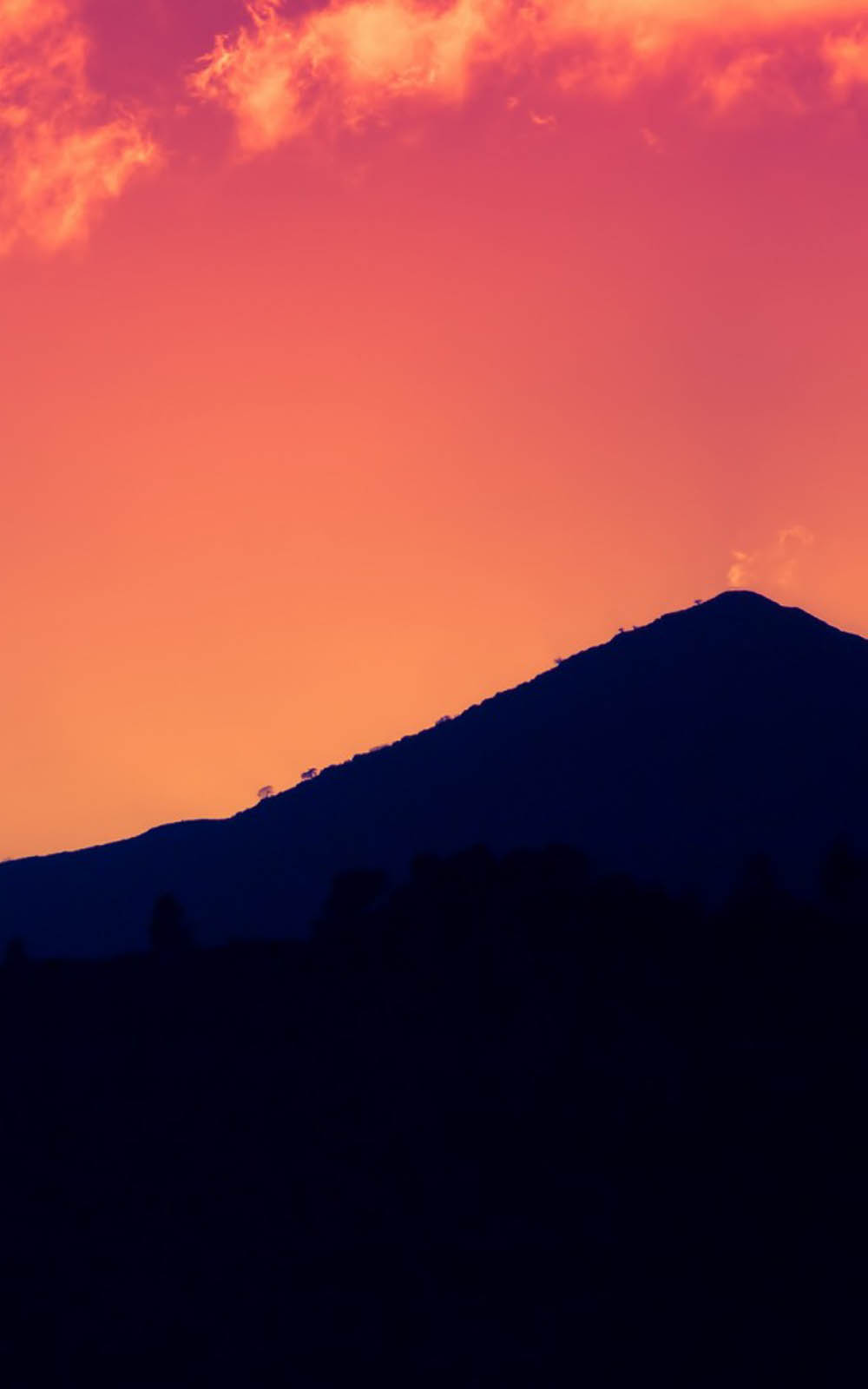 Sunset Dark Mountains Italy 4K Ultra HD Mobile Wallpaper