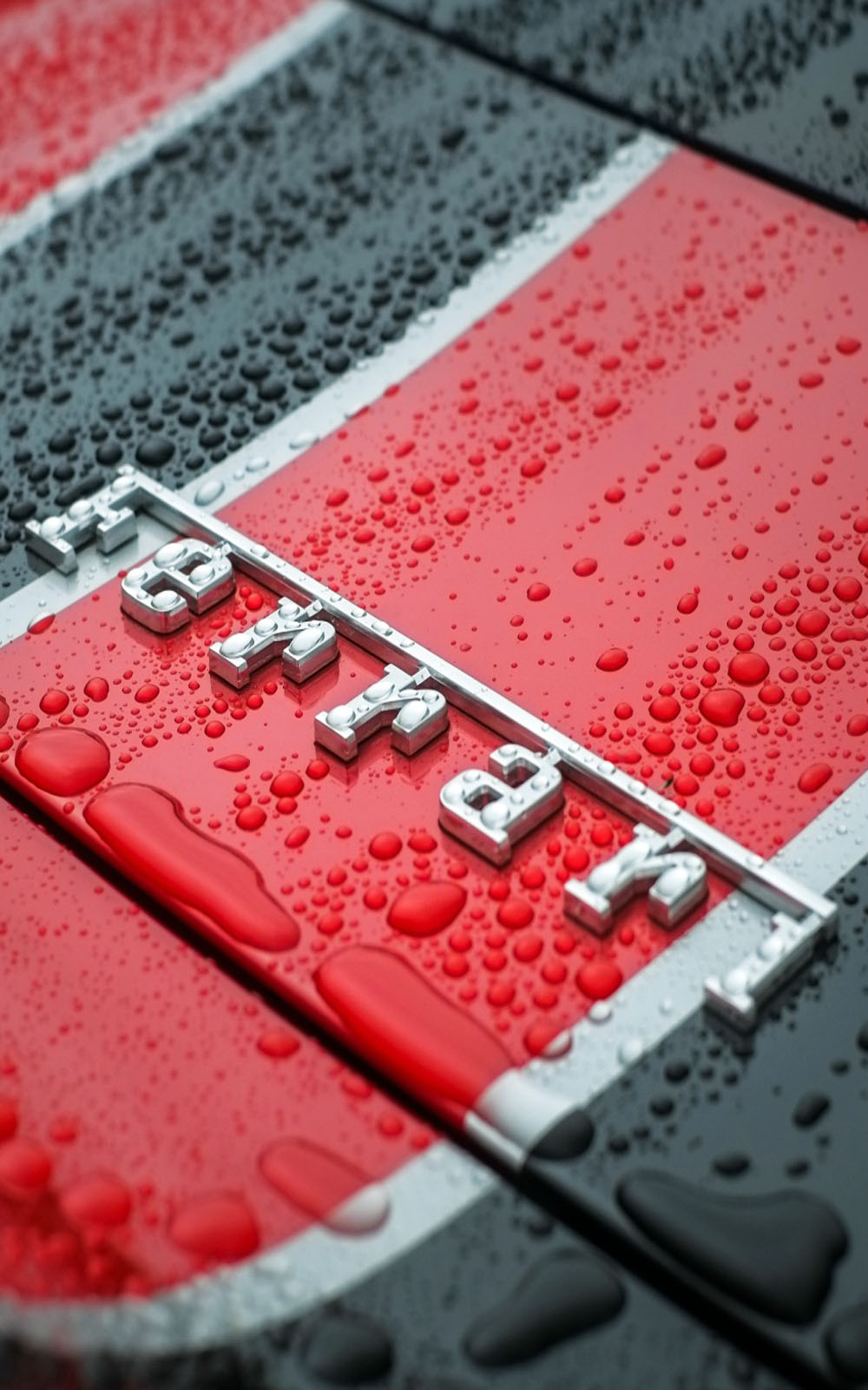 Ferrari Logo In Rain Drops - Download Free HD Mobile Wallpapers