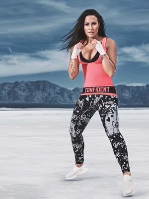 Demi Lovato Fitness Click HD Mobile Wallpaper Preview