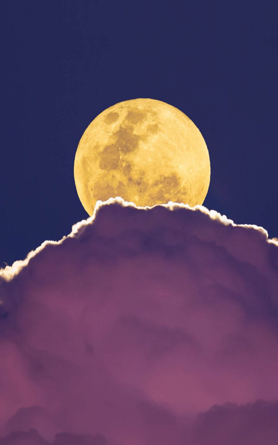 Supermoon in Cloud HD Mobile Wallpaper