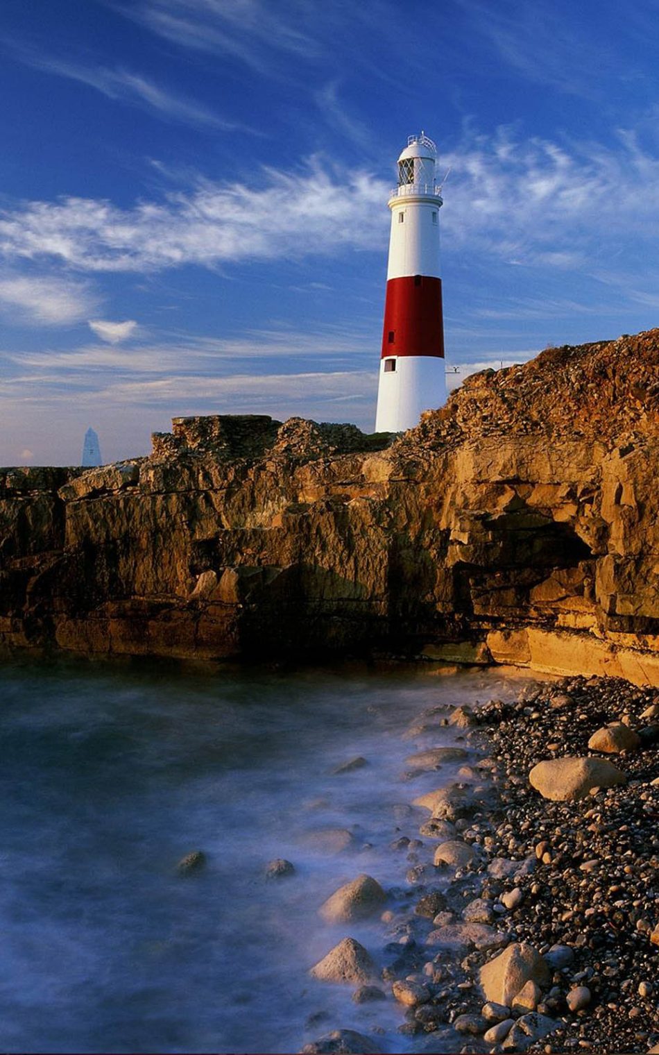 A Lighthouse In England 4K Ultra HD Mobile Wallpaper
