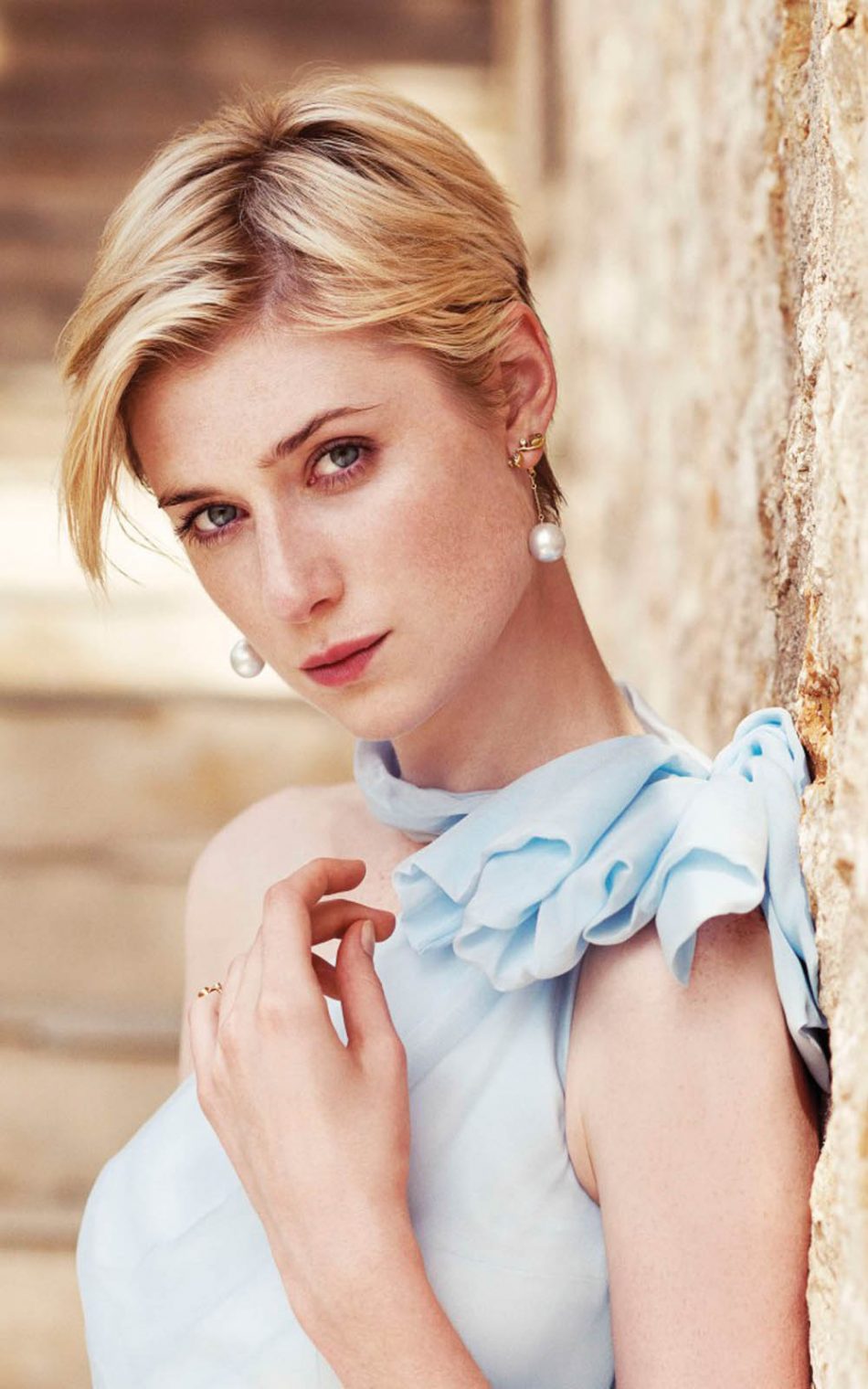 Elizabeth Debicki HD Mobile Wallpaper