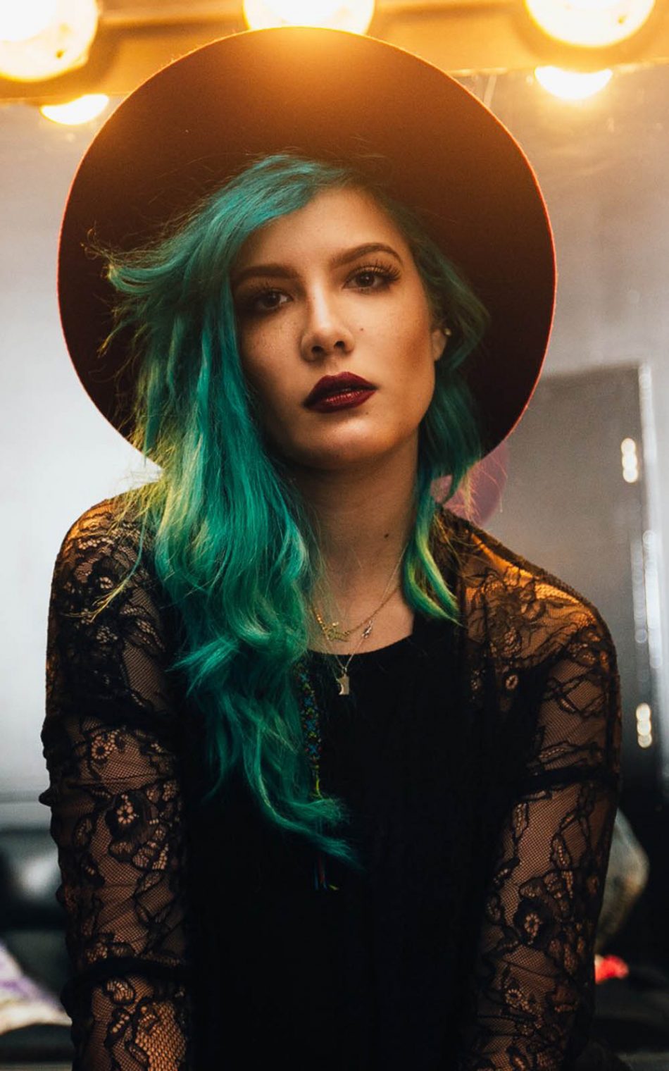 Halsey 2017 HD Mobile Wallpaper