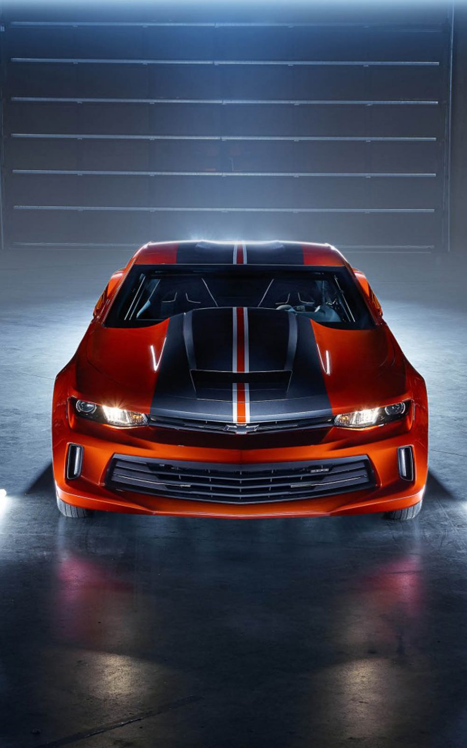 Yellow chevrolet camaro and bumblebee together 4K wallpaper download #41 Yellow chevrolet camaro and bumblebee together 4K wallpaper download