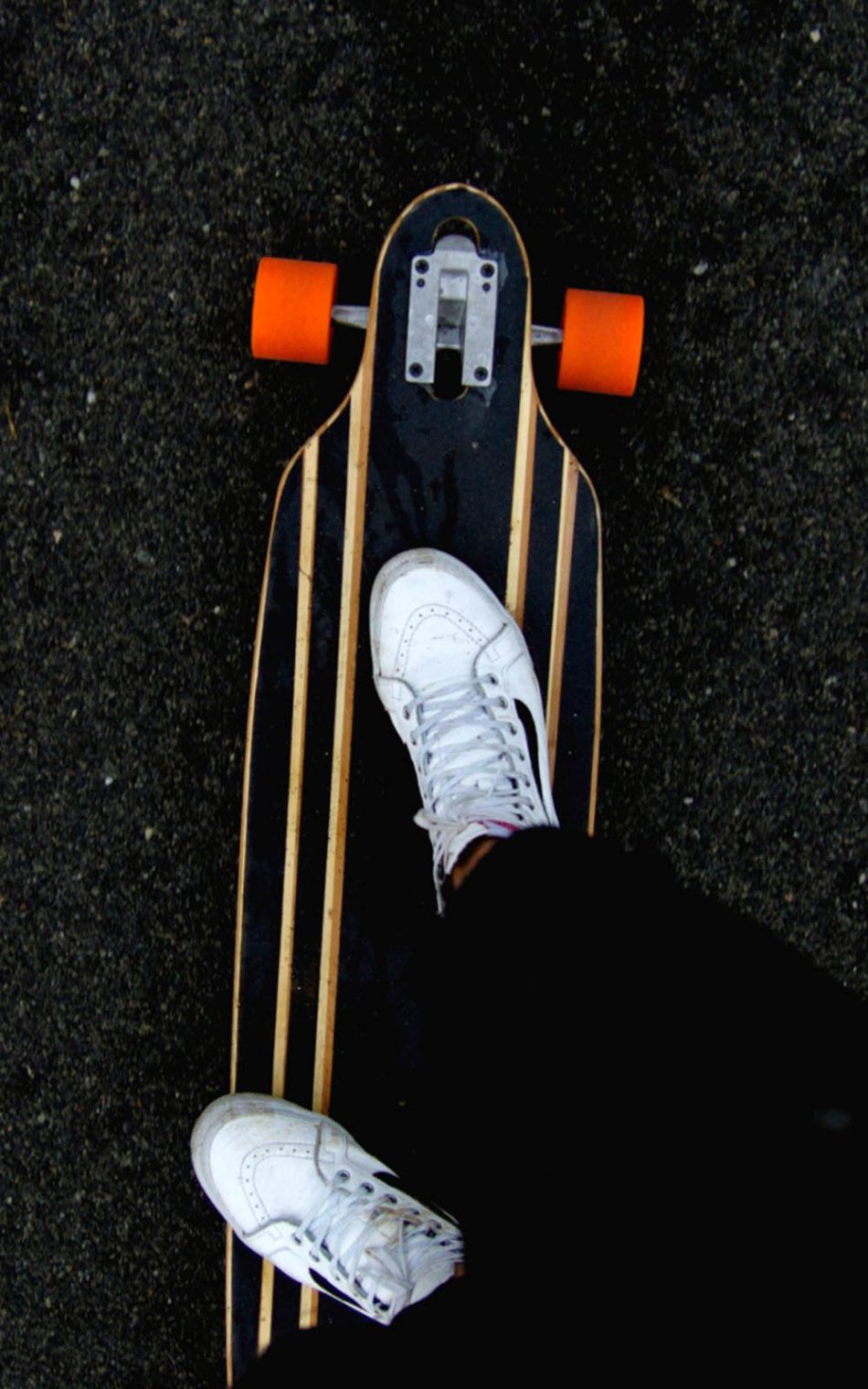 Skateboard Sneakers HD Mobile Wallpaper