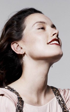 Daisy Ridley For Elle UK 2017 HD Mobile Wallpaper