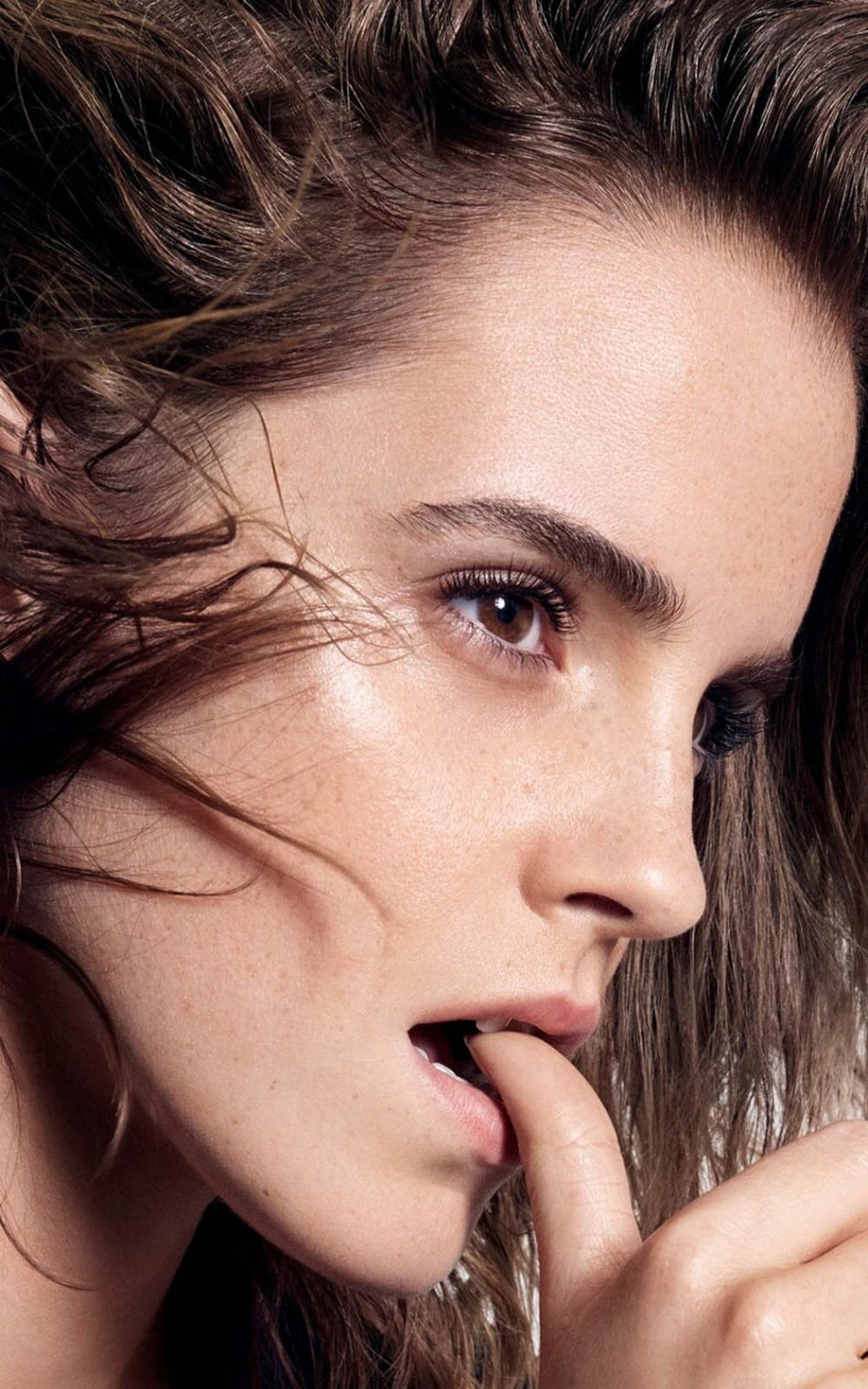 Emma Watson Close Click HD Mobile Wallpaper