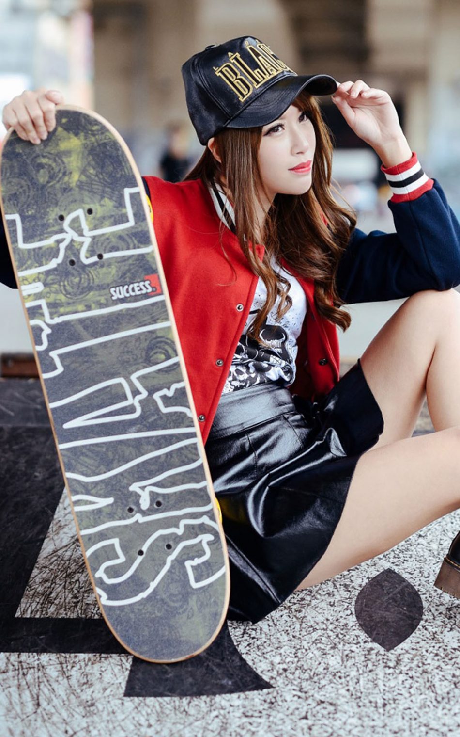 Cute Asian Babe With Skateboard HD Mobile Wallpaper