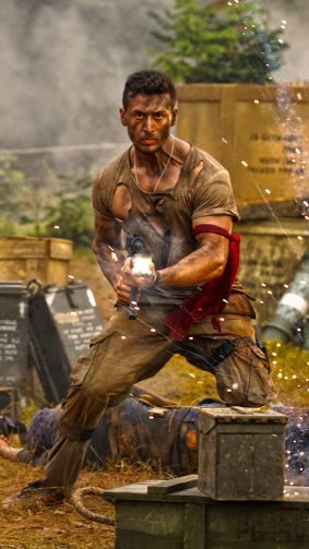 Tiger Shroff In Baaghi 2 HD Mobile Wallpaper