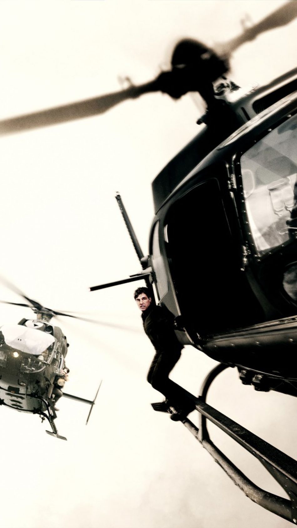 Tom Cruise Chopper Action In Mission Impossible Fallout HD Mobile Wallpaper