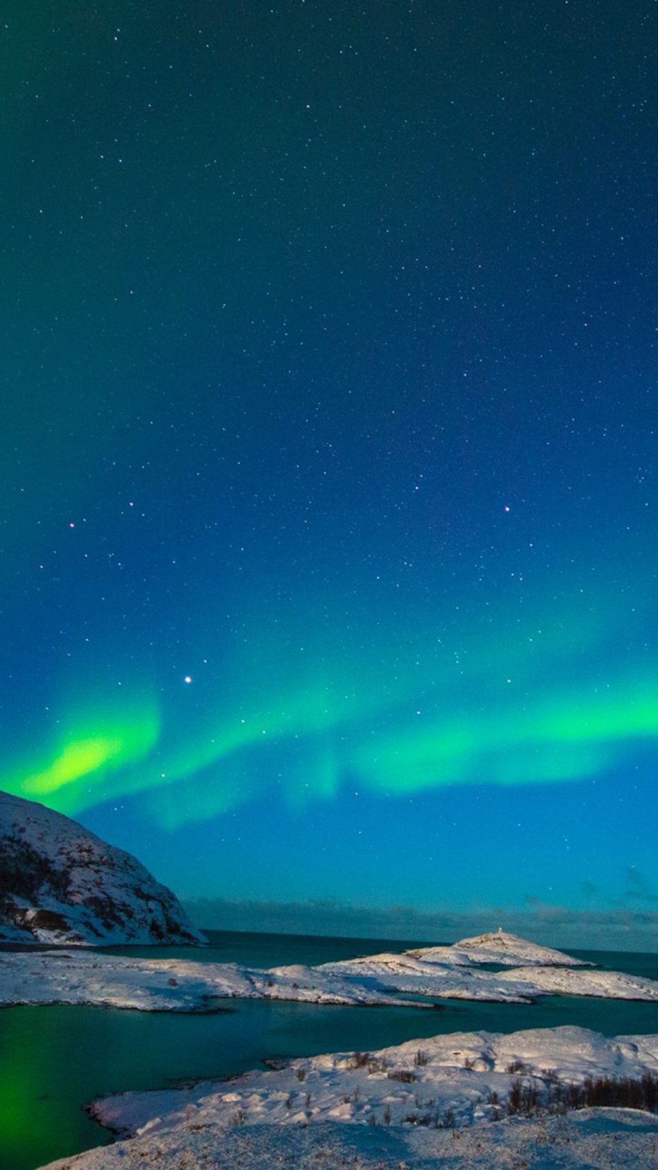 Northern Lights Aurora Borealis Starry Sky Norway HD Mobile Wallpaper
