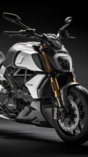 Ducati Diavel 1260 S 4K Ultra HD Mobile Wallpaper