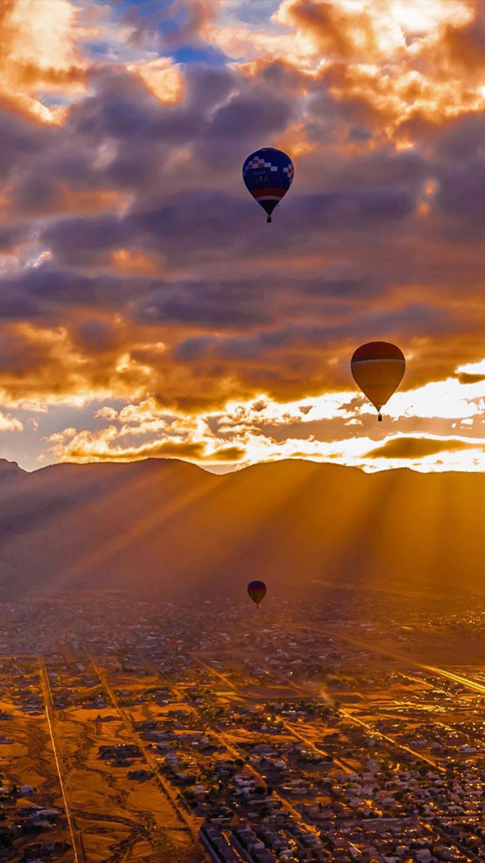 Hot Air Balloons Clouds Sunset 4K Ultra HD Mobile Wallpaper