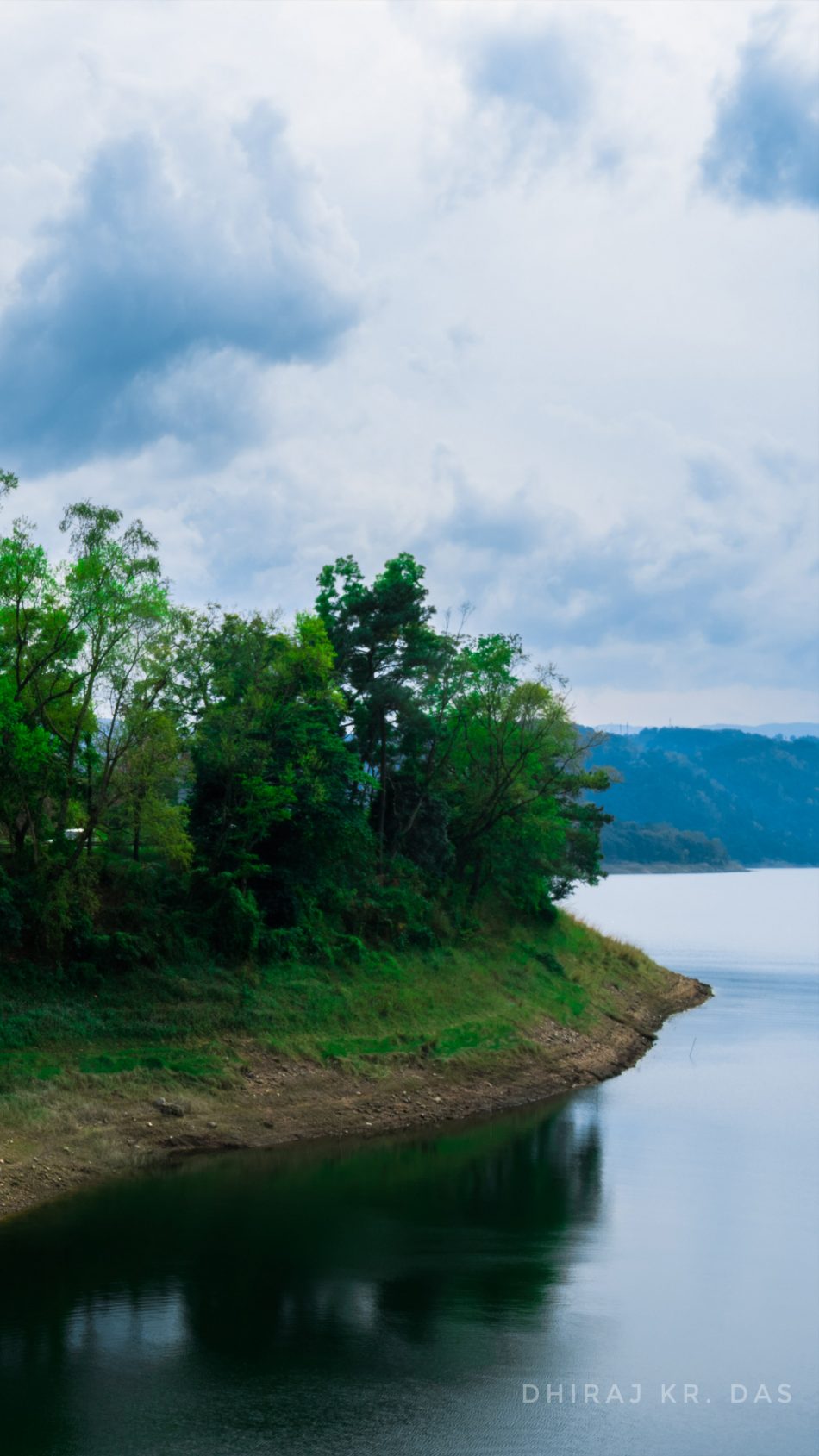Umiam Lake Barapani Meghalaya 4K Ultra HD Mobile Wallpaper