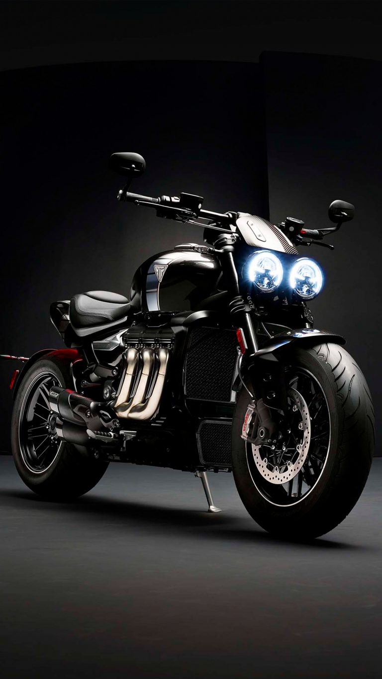 triumph rocket 2.5 litre