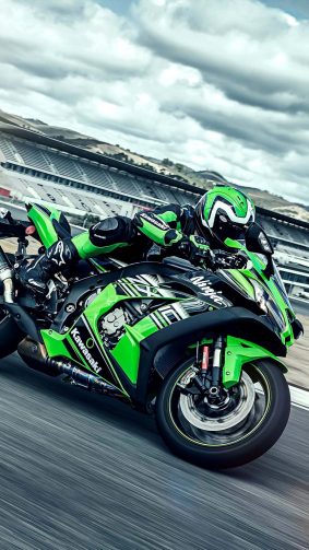 Kawasaki Ninja ZX-10R KRT 2019 4K Ultra HD Mobile Wallpaper