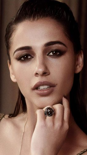 Naomi Scott Elle India 2019 4K Ultra HD Mobile Wallpaper