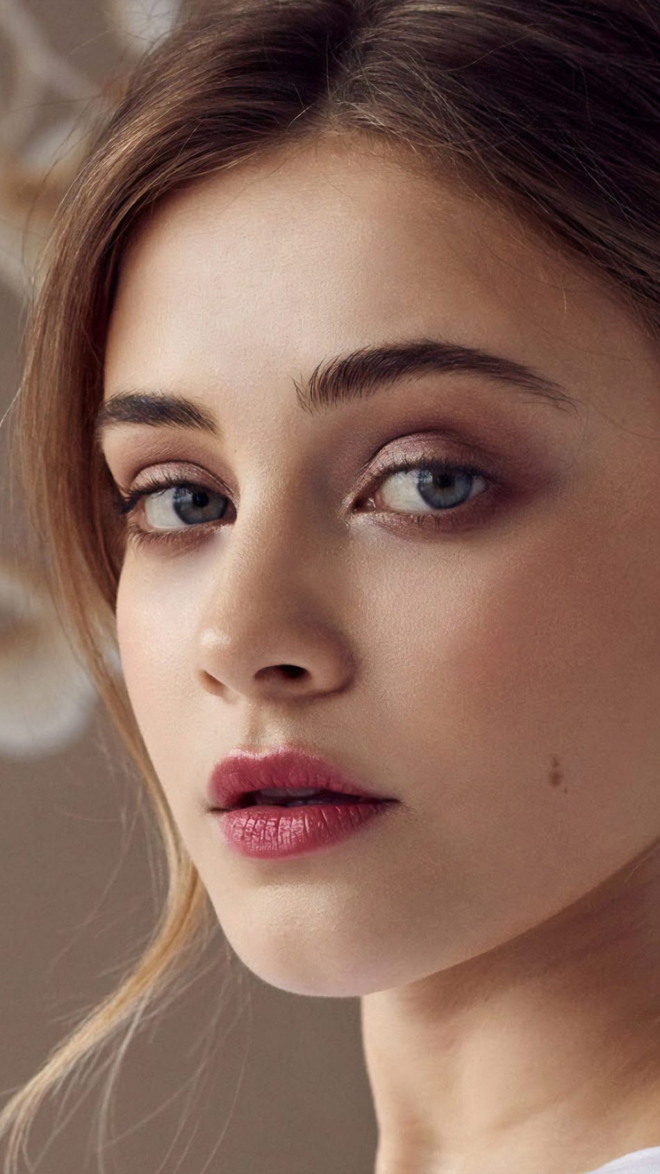 Australian Actress Josephine Langford 2019 4K Ultra HD Mobile Wallpaper