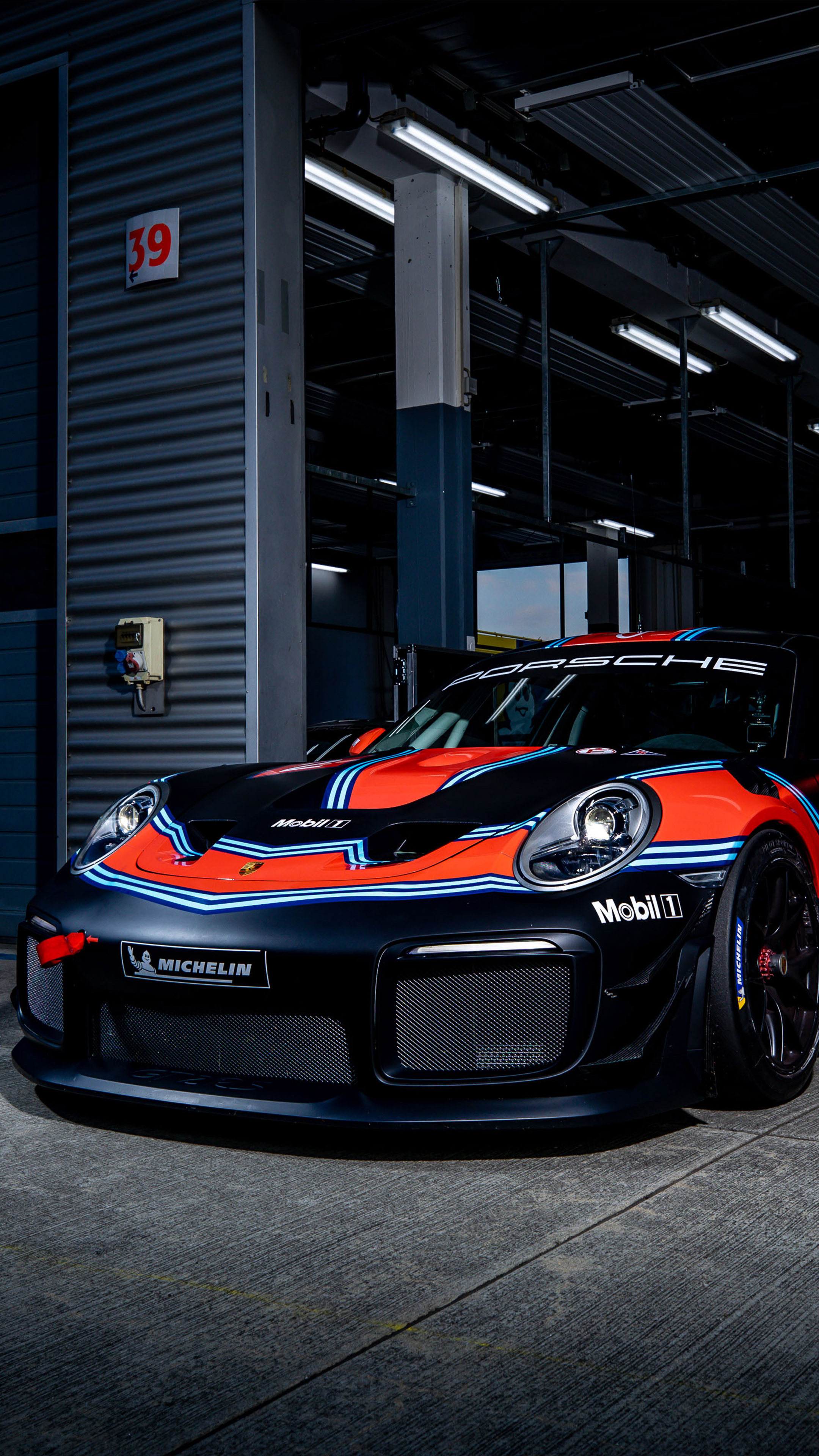 Porsche 911 GT2 RS 2019 4K Ultra HD Mobile Wallpaper