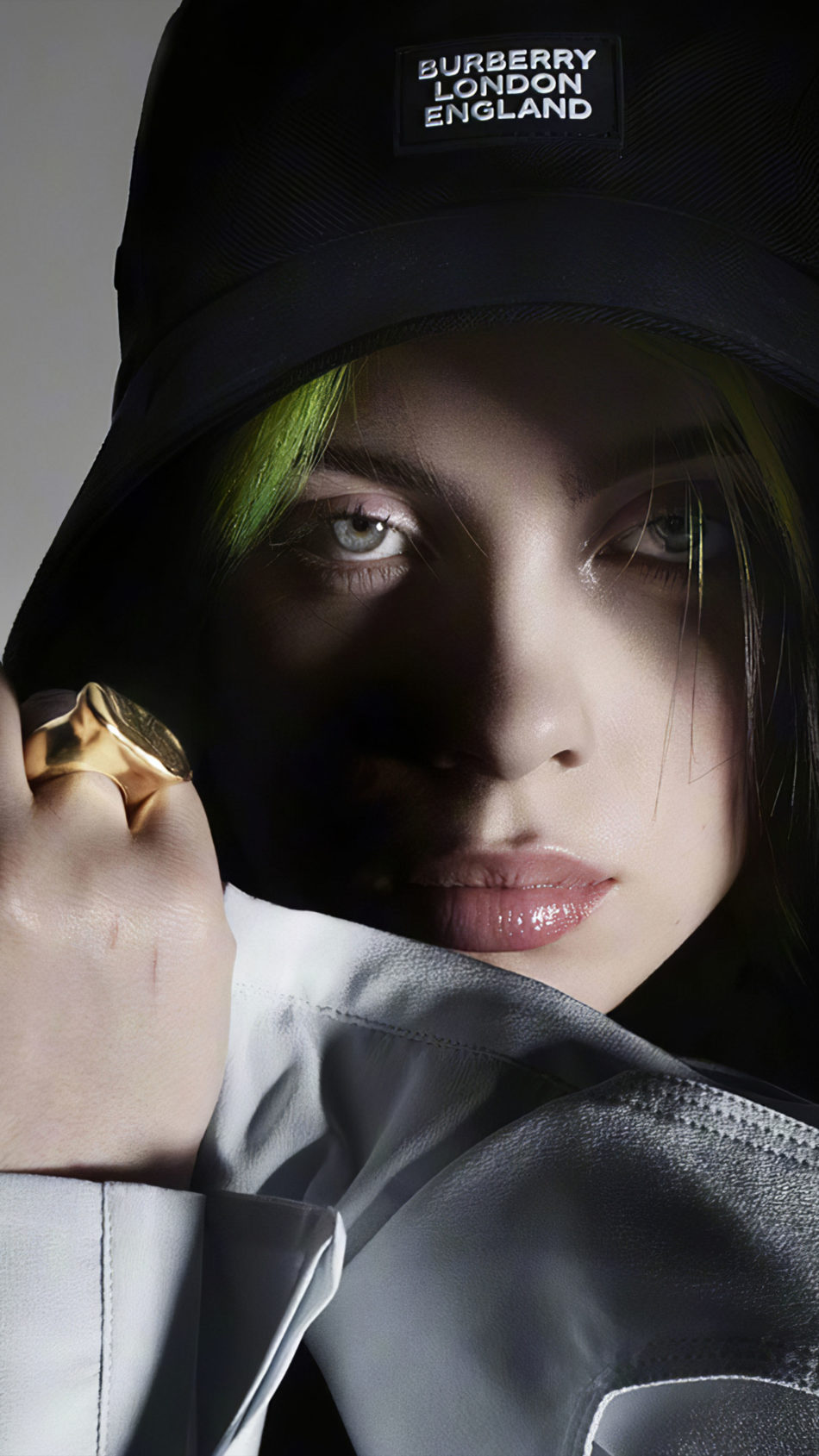 Download Billie Eilish looks effortlessly cool in a sunkissed photoshoot   Wallpaperscom