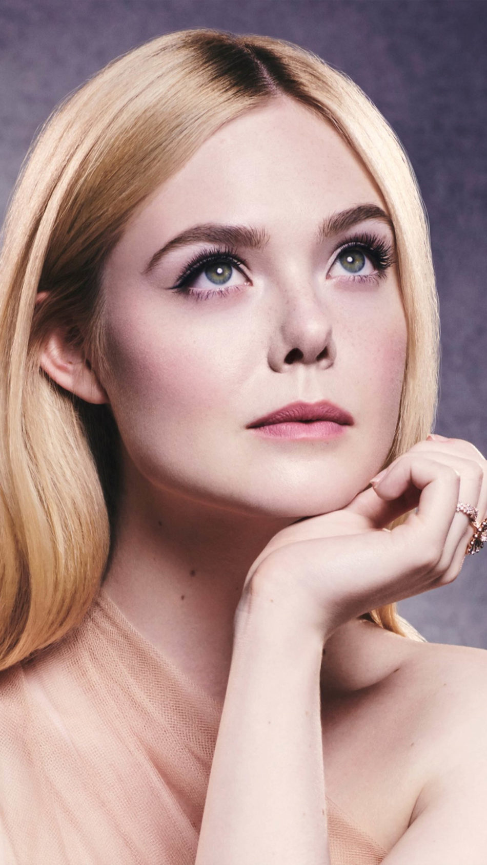 Elle Fanning Blonde 2020 4K Ultra HD Mobile Wallpaper