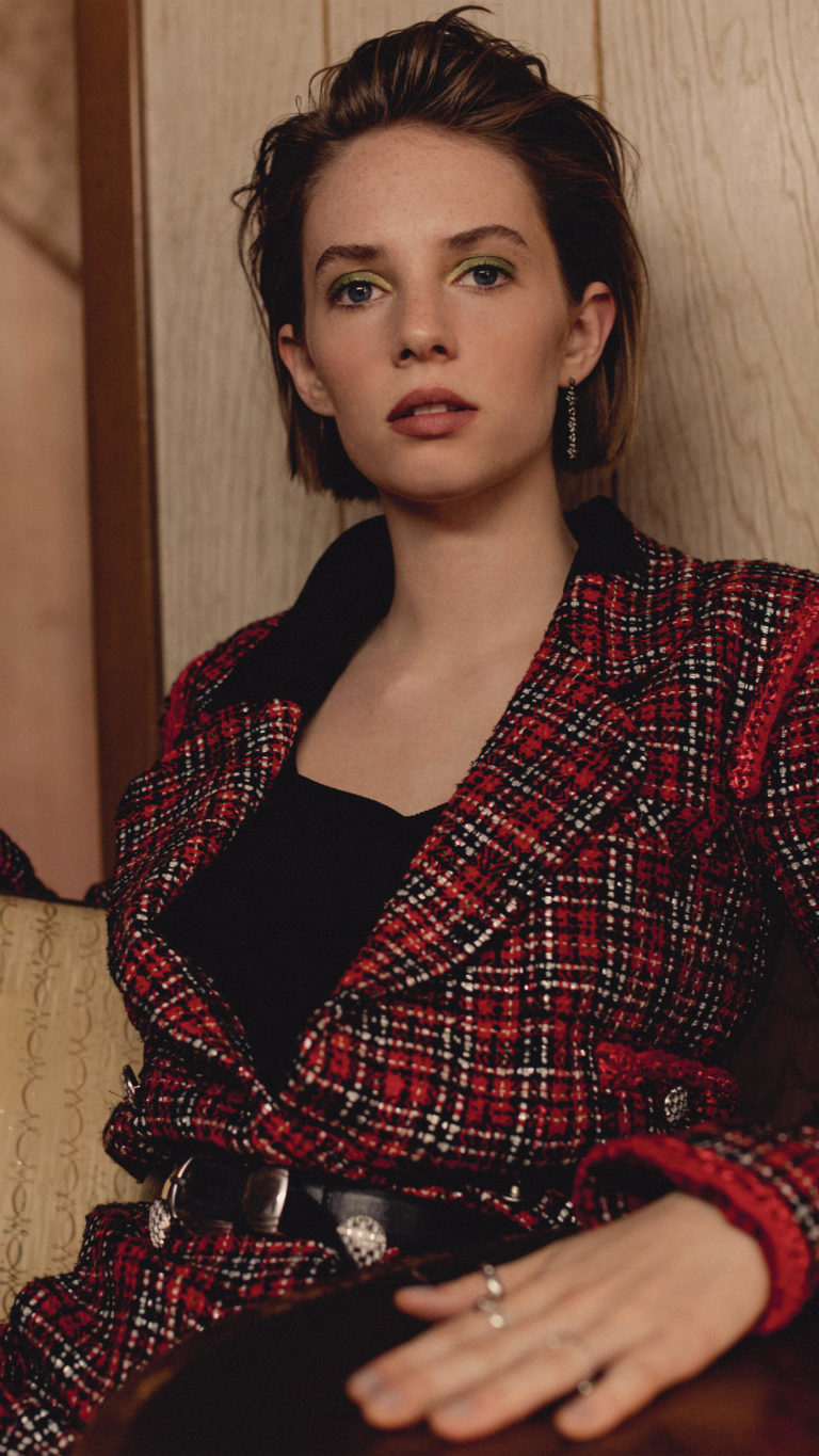 Maya Hawke 2020 4K Ultra HD Mobile Phone Wallpaper