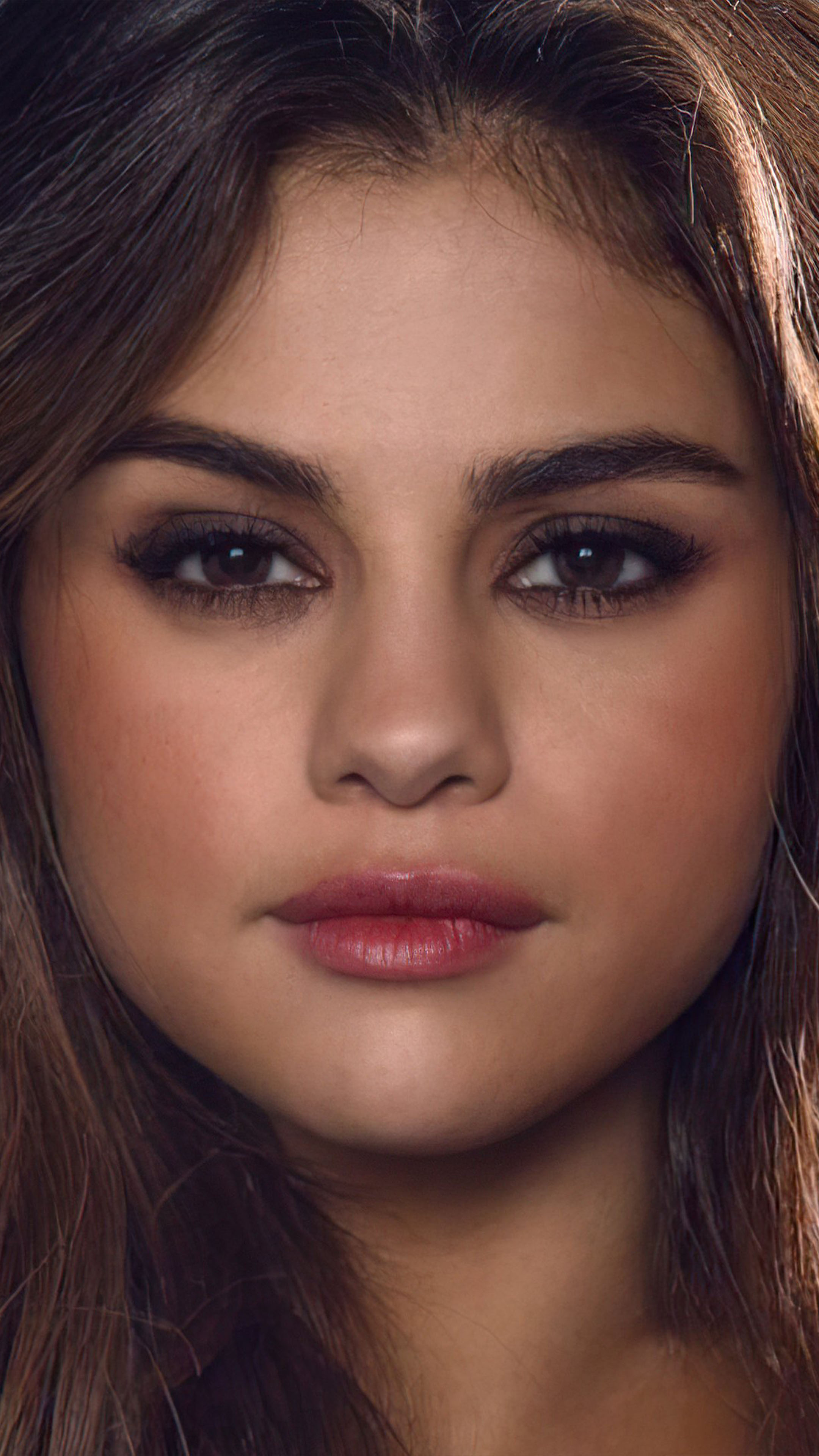 Selena Gomez Face Close Up 4k Ultra Hd Mobile Wallpaper