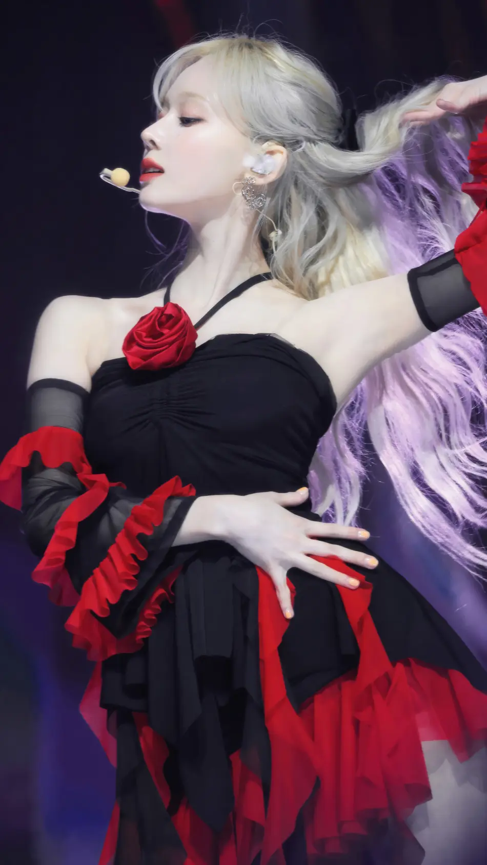 Singer Winter - aespa 2026 4K Ultra HD Mobile Wallpaper